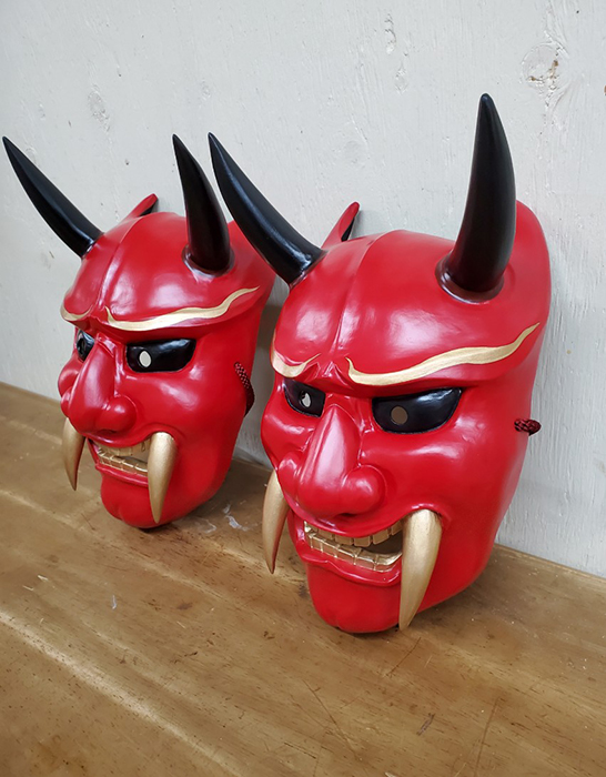 鬼のお面