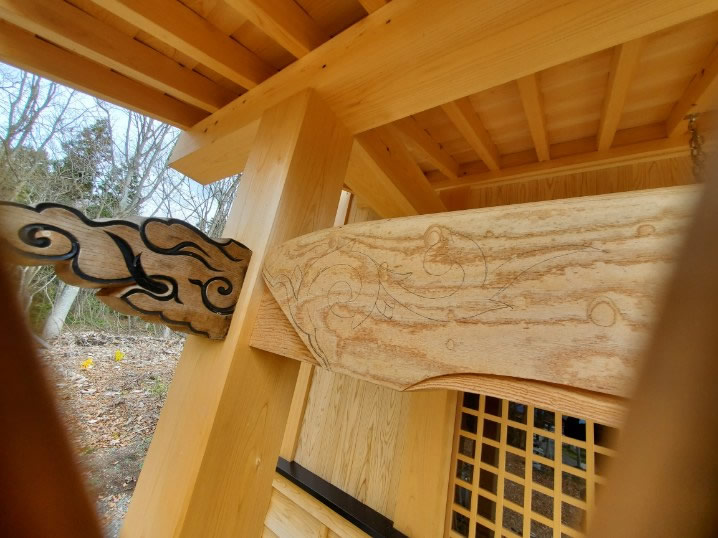 こうりょう唐草彫りの写真