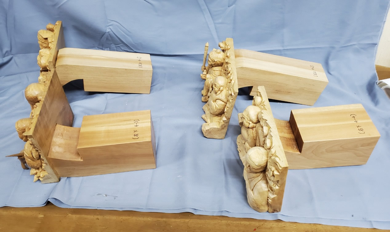 看板受けの写真