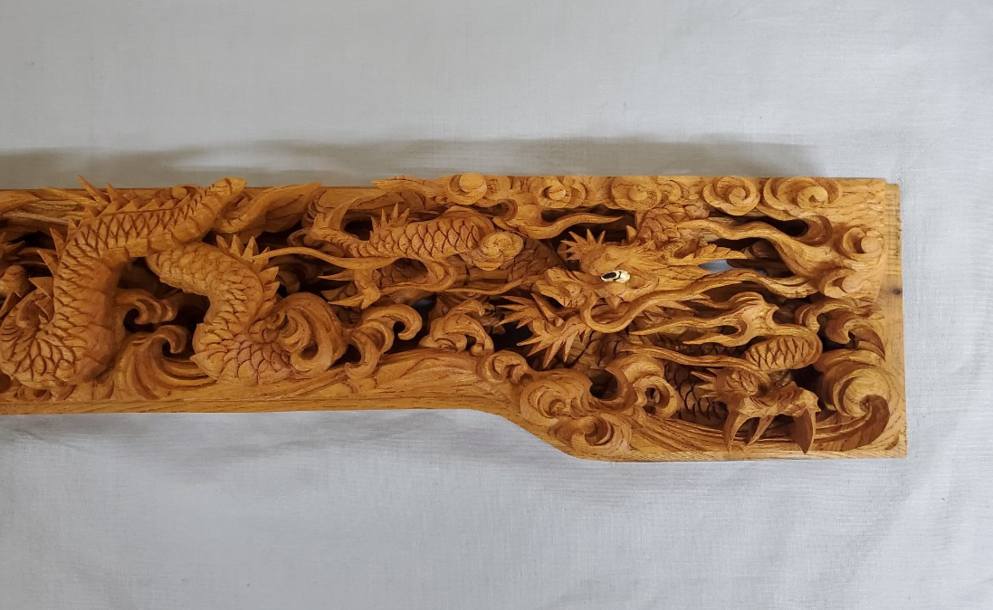 仏壇の彫りの写真