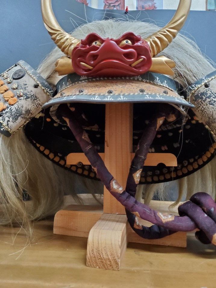 武田信玄  兜のまえ飾り