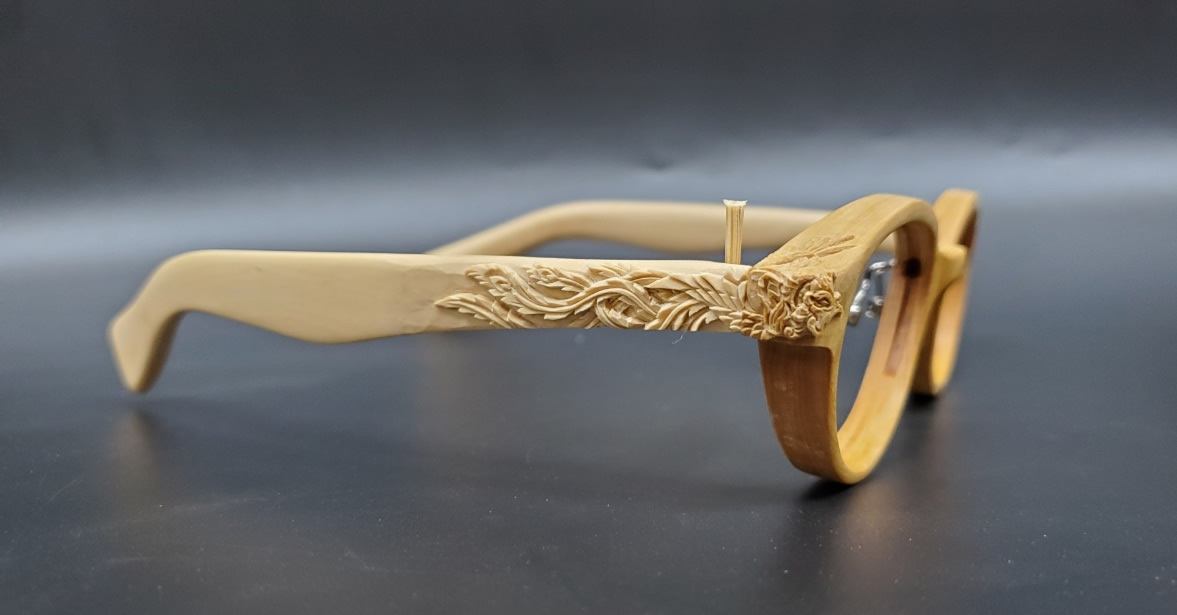 ウッドフレームの写真