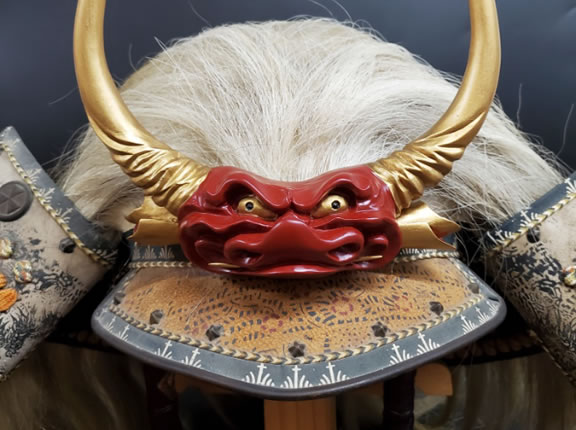 武田信玄  兜のまえ飾り